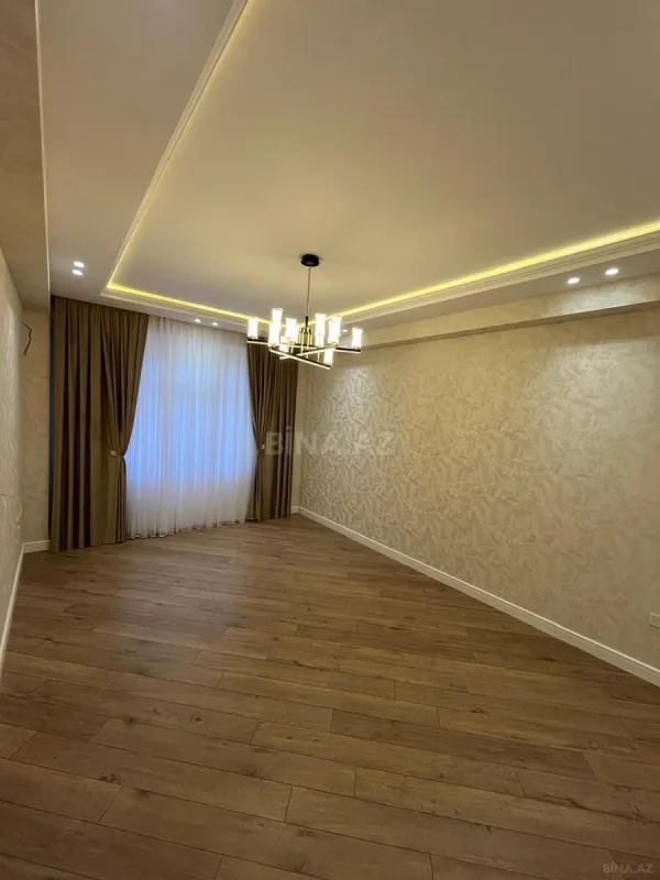 Satılır 2 otaqlı mənzil 72 m²