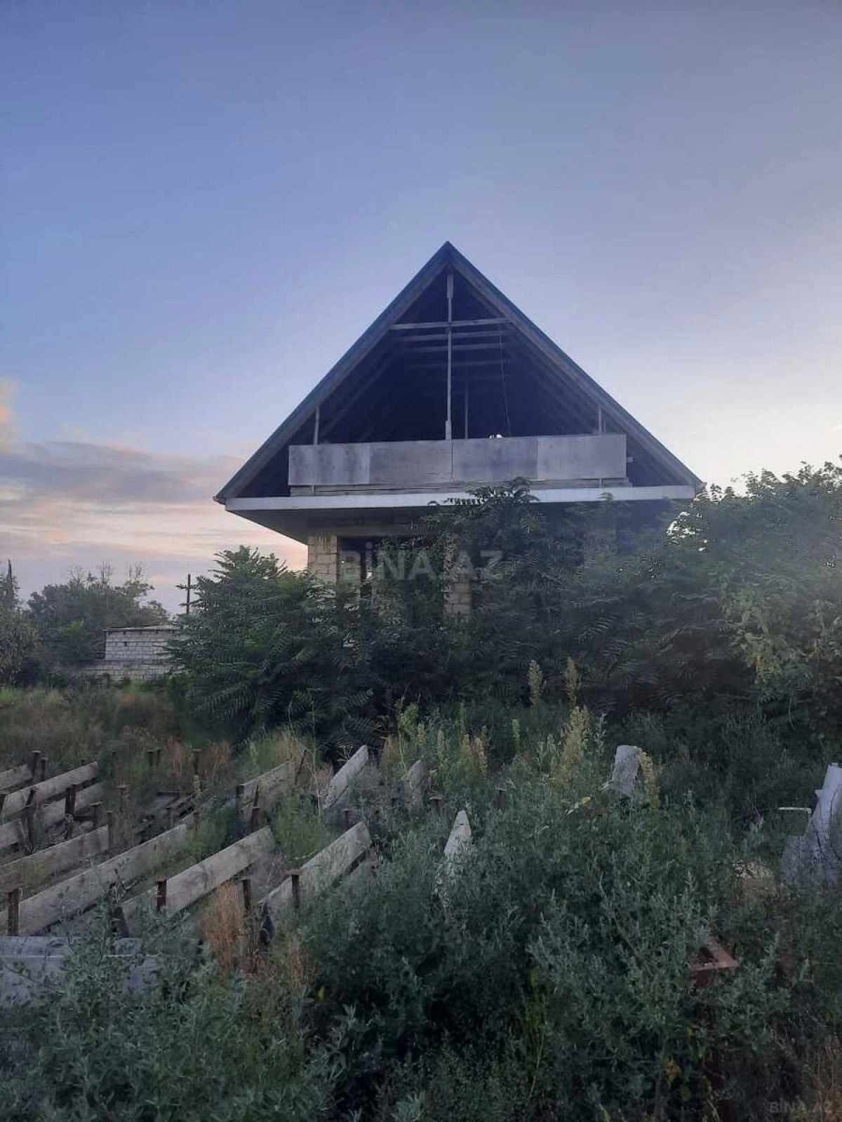 Satılır torpaq sahəsi 10 m²