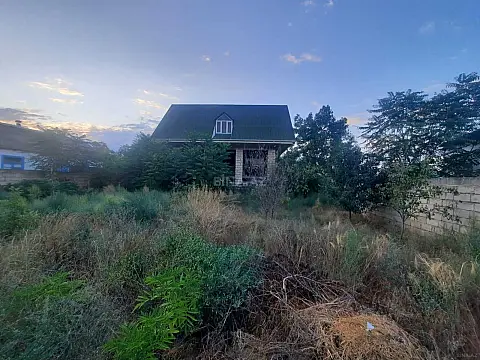 Satılır torpaq sahəsi 10 m²