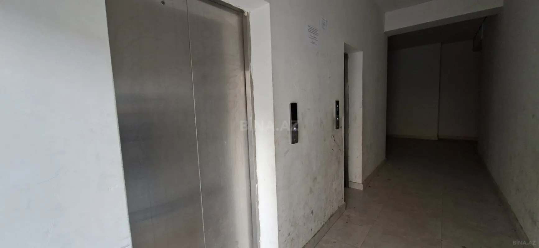 Satılır 2 otaqlı mənzil 69 m²