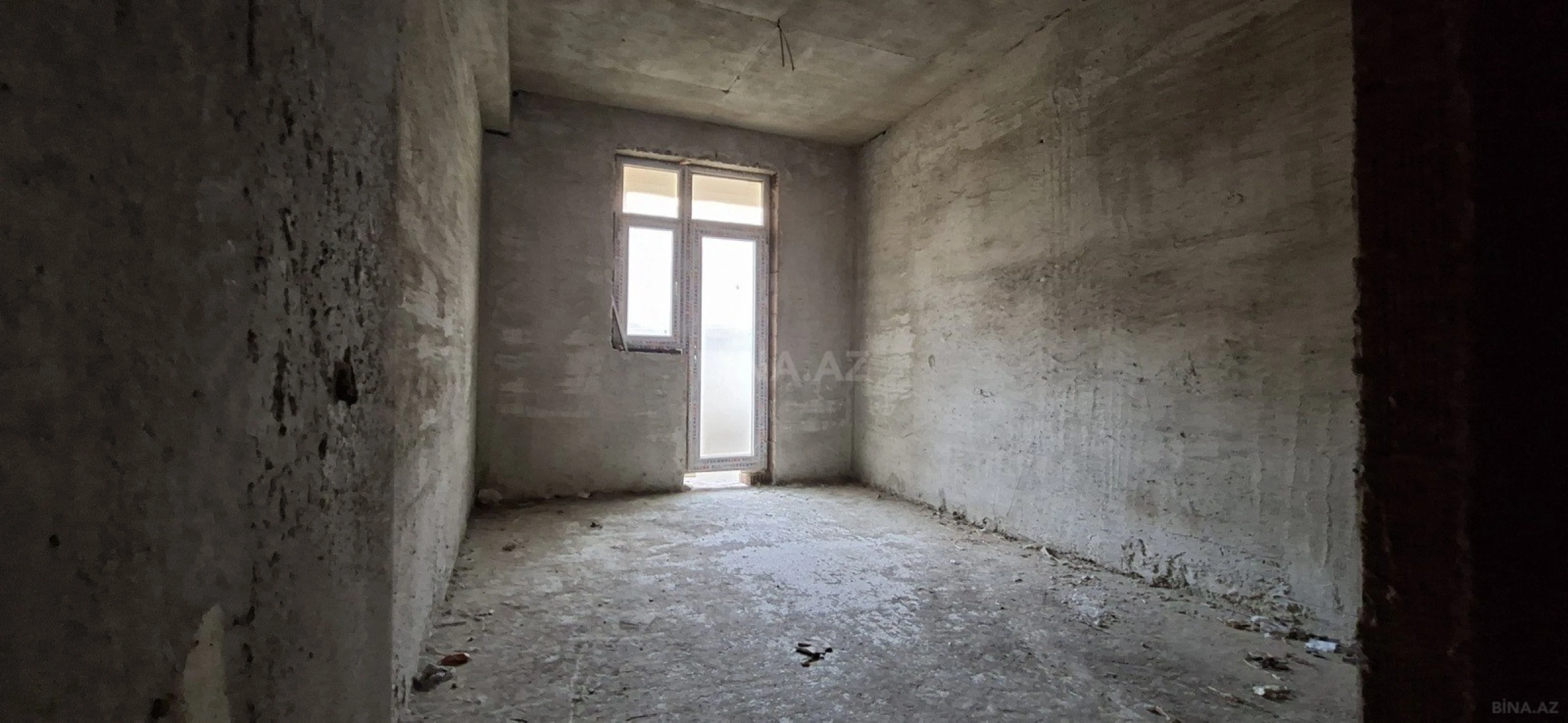 Satılır 2 otaqlı mənzil 69 m²