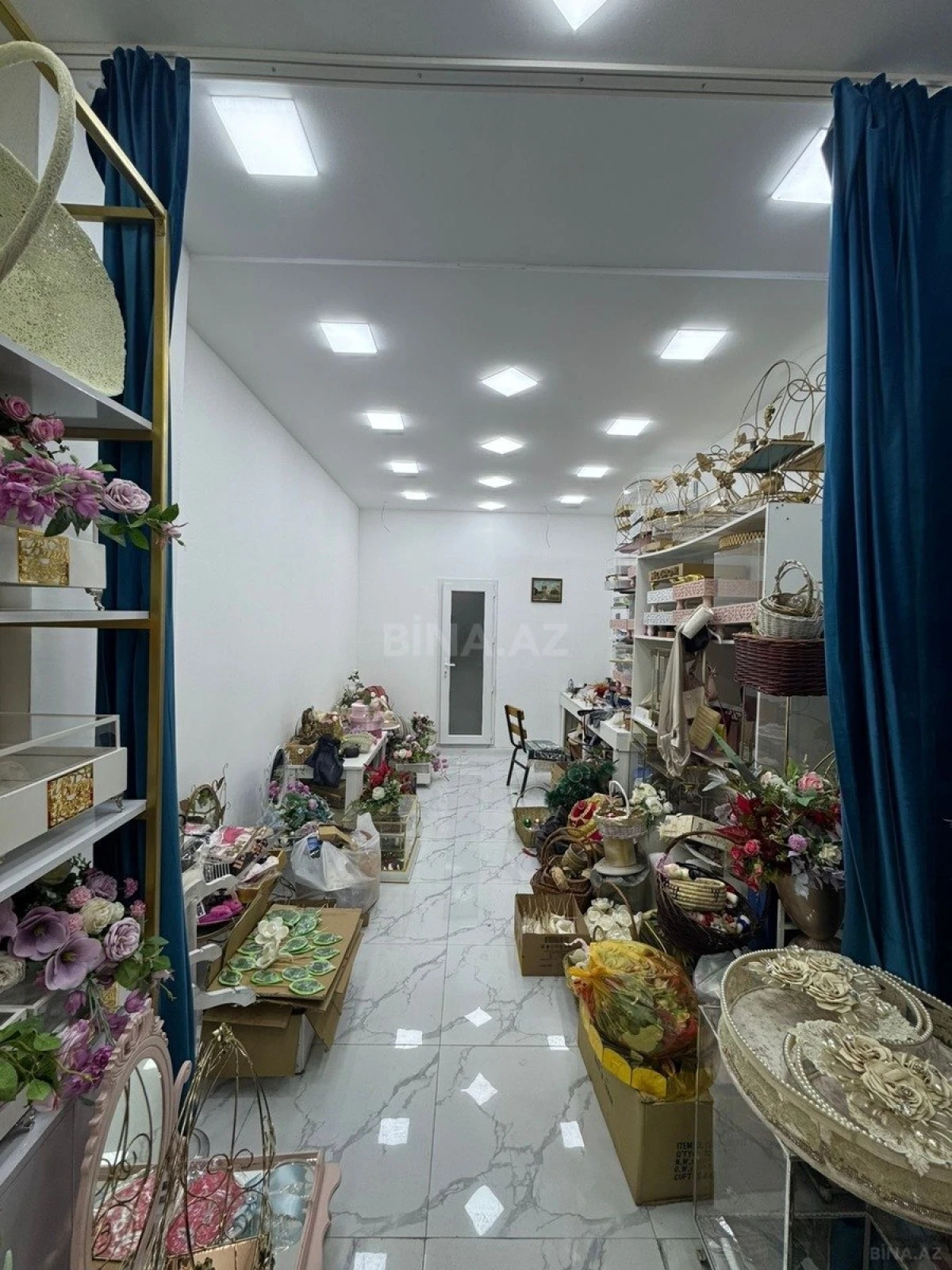 Satılır obyekt 37 m²