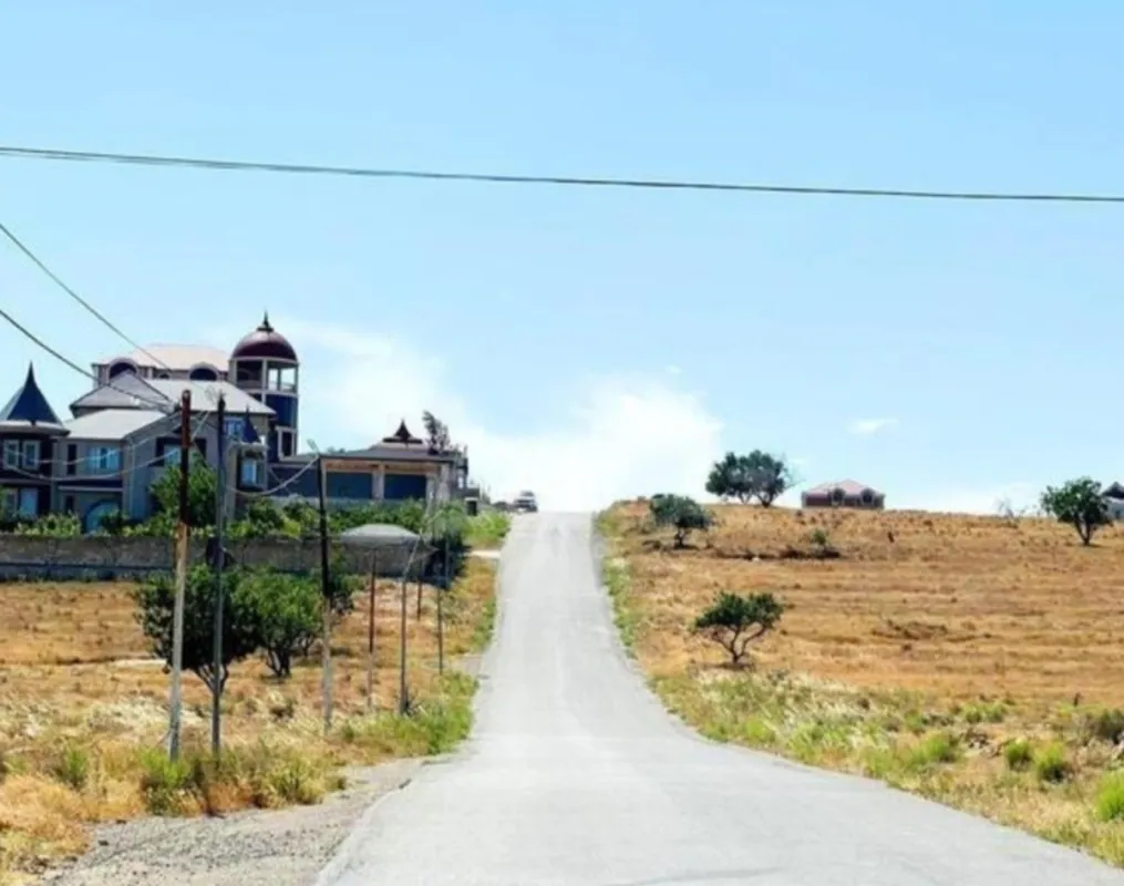 Satılır torpaq sahəsi 10 m²