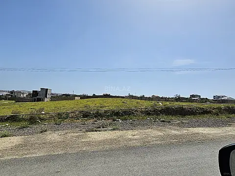 Satılır torpaq sahəsi 10 m²