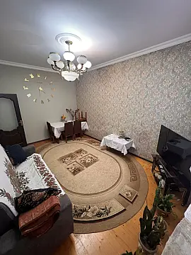 Satılır 3 otaqlı həyət evi 100 m²