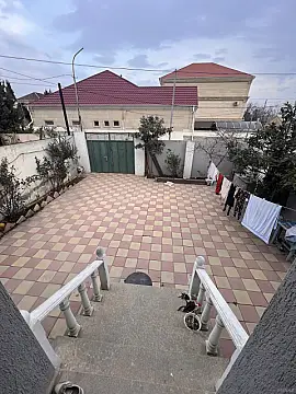 Satılır 3 otaqlı həyət evi 100 m²