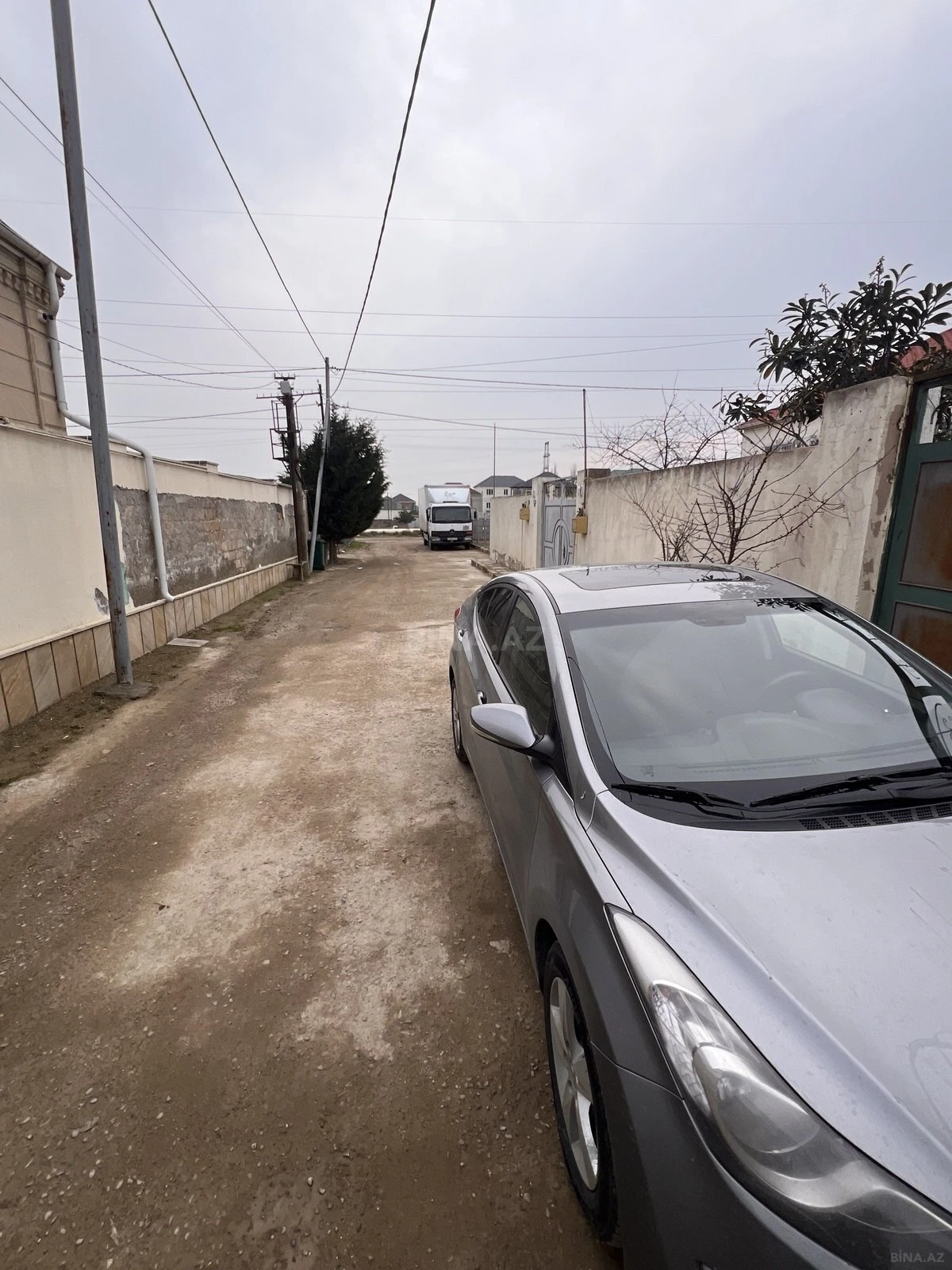 Satılır 3 otaqlı həyət evi 100 m²