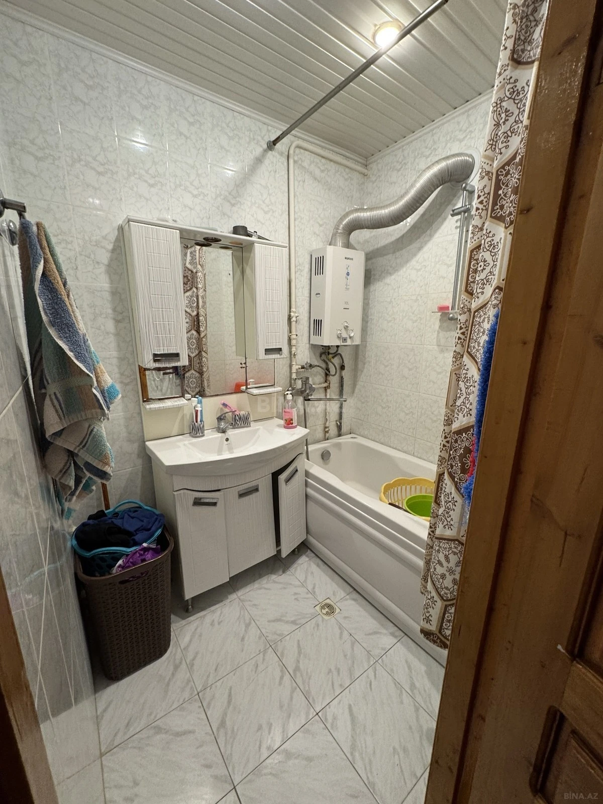 Satılır 3 otaqlı mənzil 75 m²