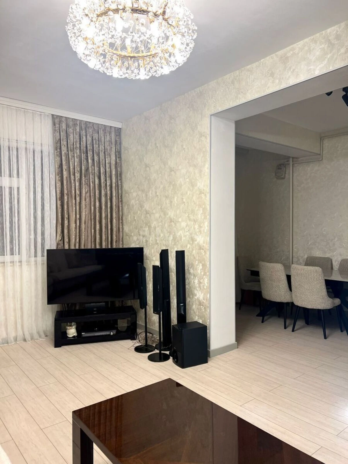 Satılır 2 otaqlı mənzil 60 m²