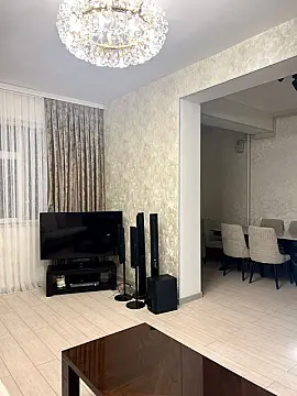 Satılır 2 otaqlı mənzil 60 m²