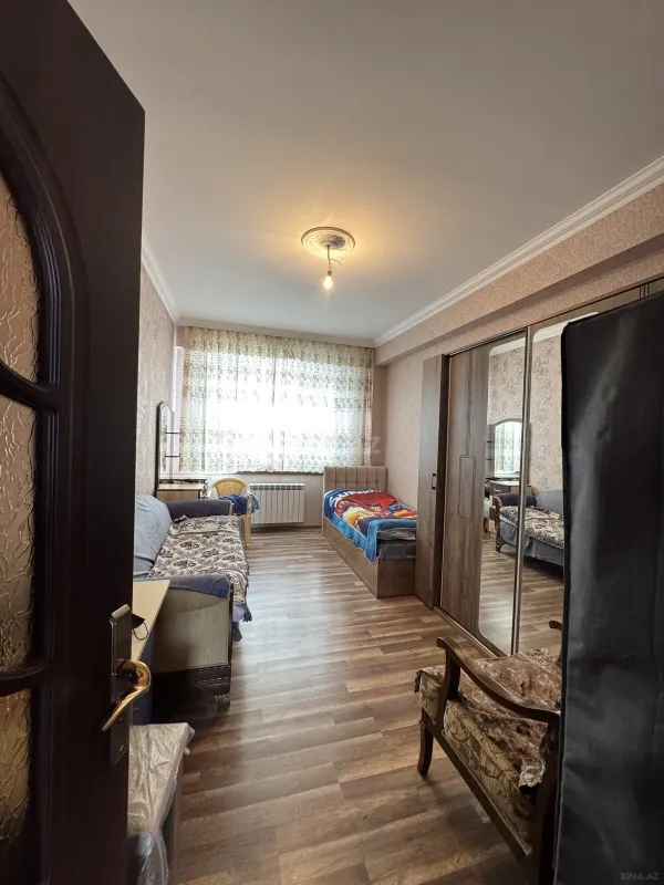 Satılır 3 otaqlı mənzil 107 m²