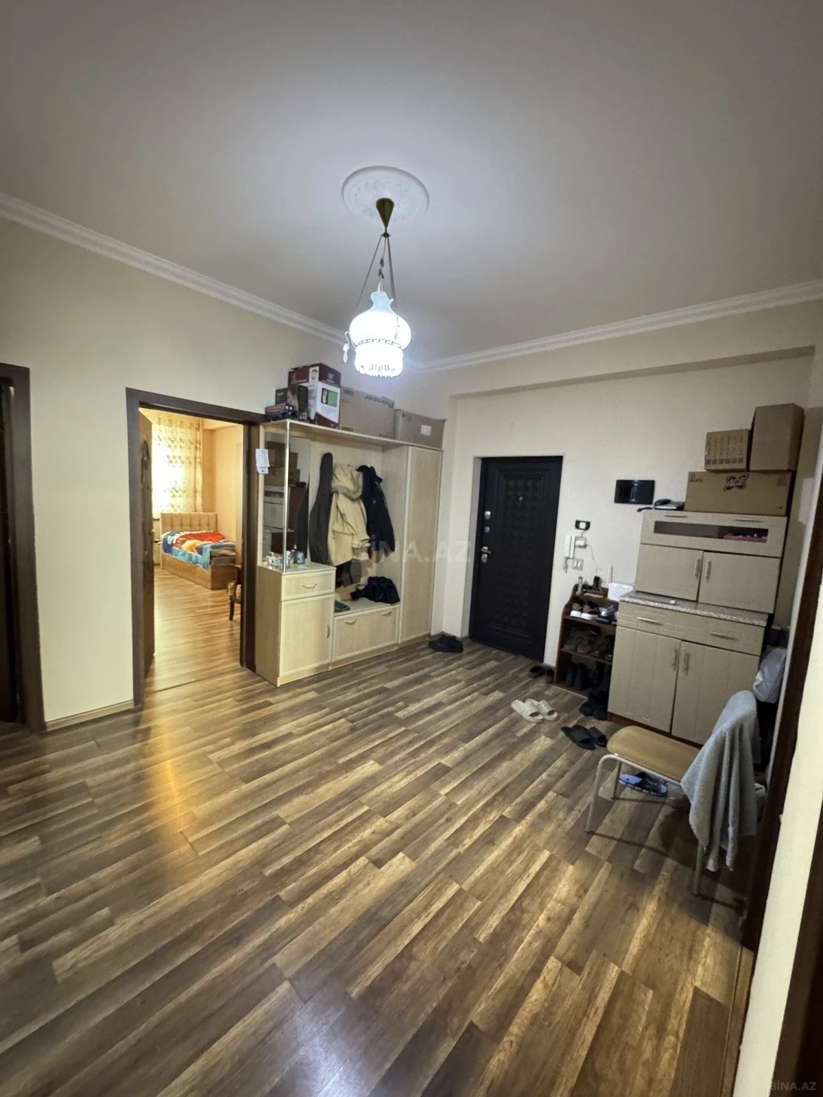 Satılır 3 otaqlı mənzil 107 m²