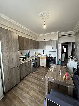 Satılır 3 otaqlı mənzil 107 m²