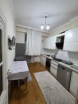 Satılır 3 otaqlı mənzil 80 m²
