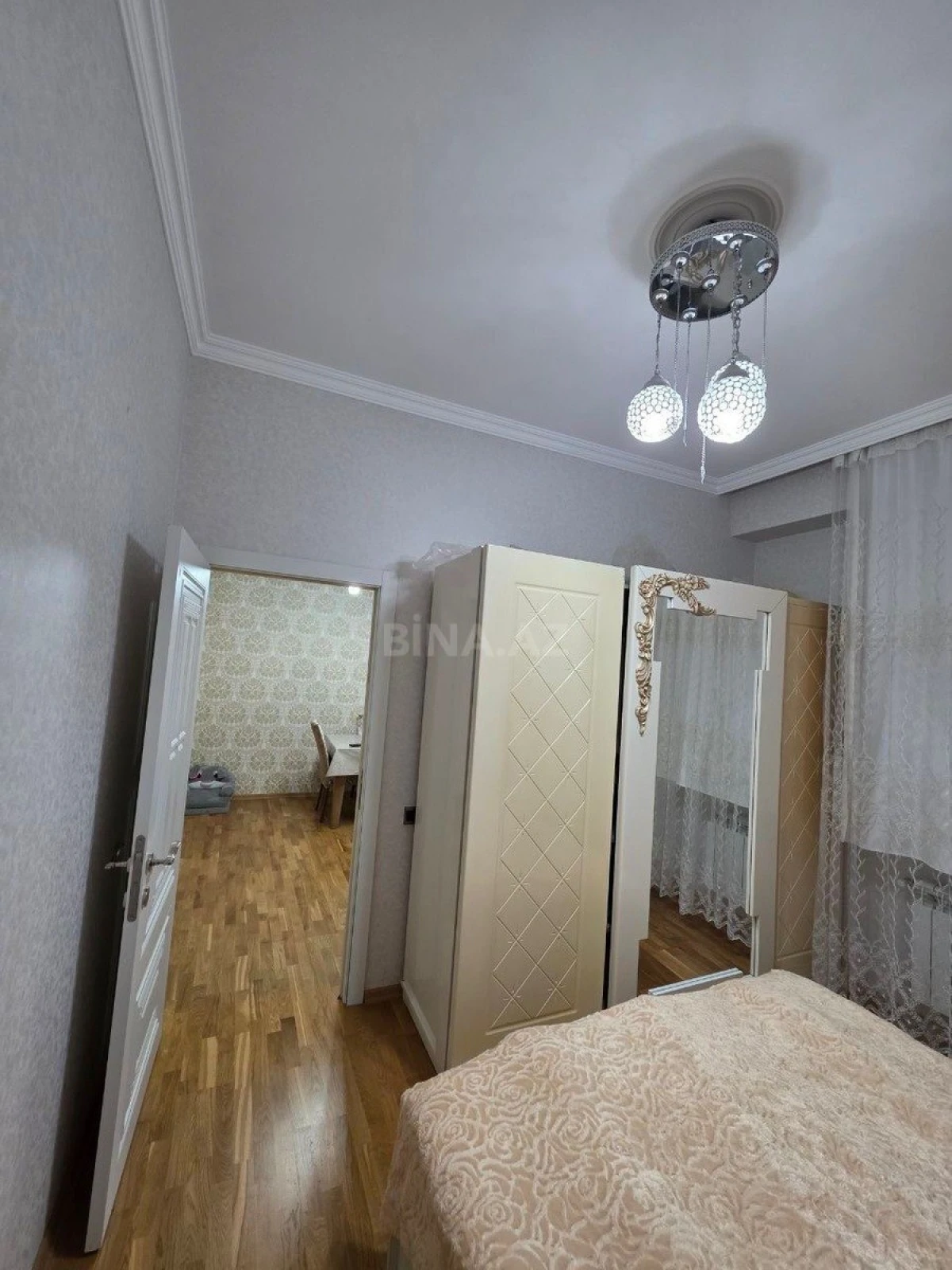Satılır 3 otaqlı mənzil 80 m²