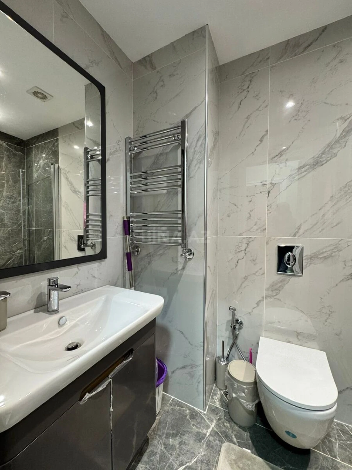 Satılır 2 otaqlı mənzil 48 m²