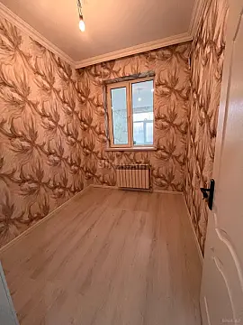 Satılır 3 otaqlı mənzil 40 m²