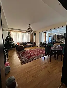 Satılır 3 otaqlı mənzil 156 m² — Bakı 3 otaq 156.00 m²