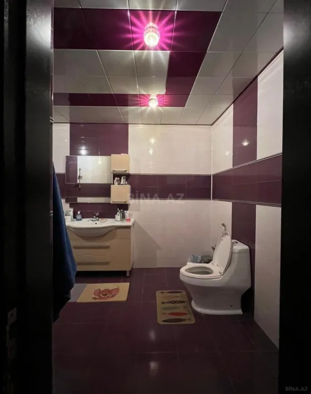 Satılır 3 otaqlı mənzil 156 m²