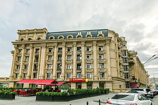 Satılır 7 otaqlı mənzil 220 m² — Bakı, Bayıl 7 otaq 220.00 m²