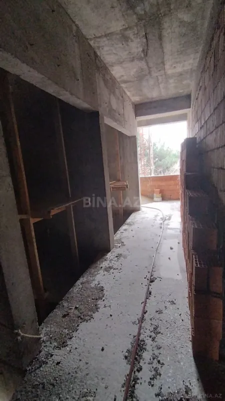 Satılır 1 otaqlı mənzil 54 m²