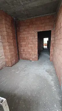 Satılır 1 otaqlı mənzil 54 m²