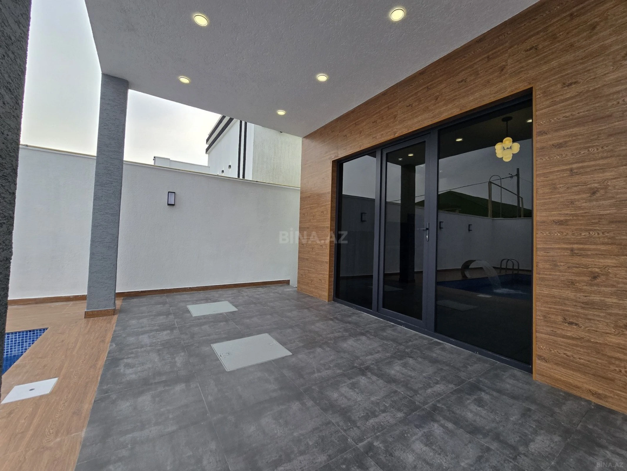 Satılır 4 otaqlı həyət evi 160 m²