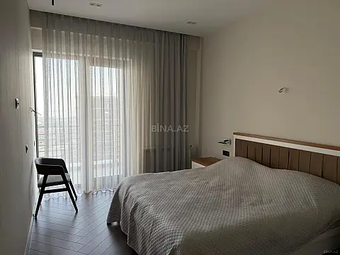 Kirayə verilir 4 otaqlı mənzil 157 m²