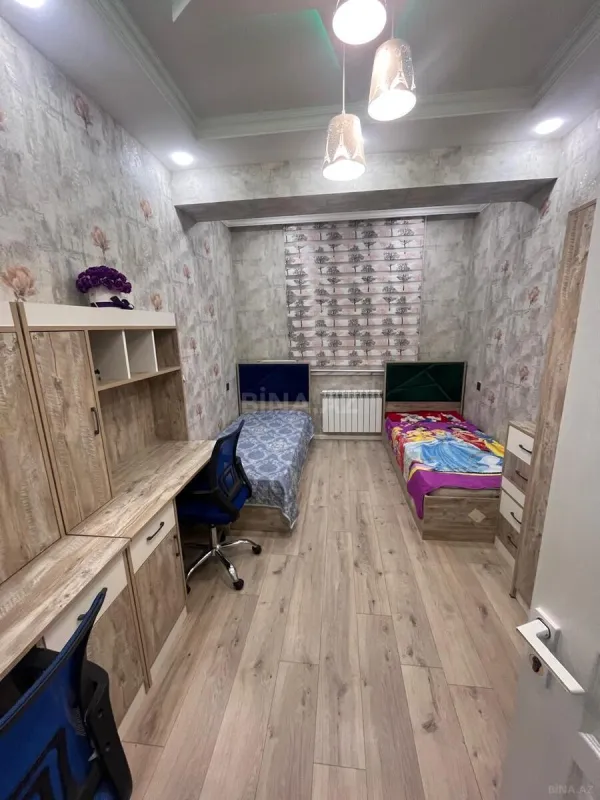 Satılır 3 otaqlı mənzil 82 m²