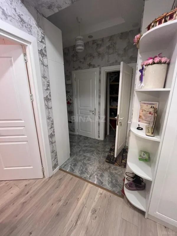 Satılır 3 otaqlı mənzil 82 m²