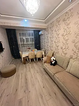 Satılır 3 otaqlı mənzil 82 m²