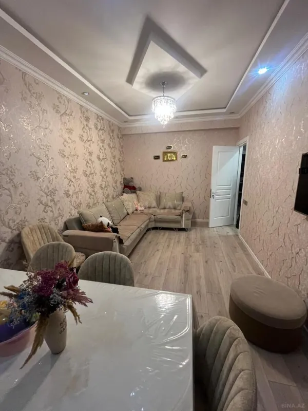 Satılır 3 otaqlı mənzil 82 m²
