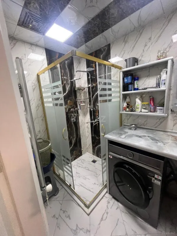 Satılır 3 otaqlı mənzil 82 m²