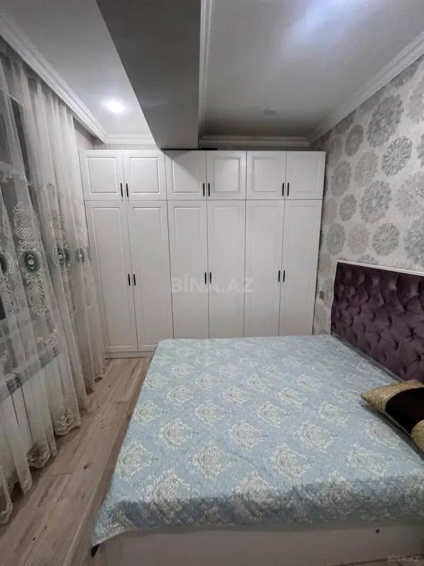 Satılır 3 otaqlı mənzil 82 m²