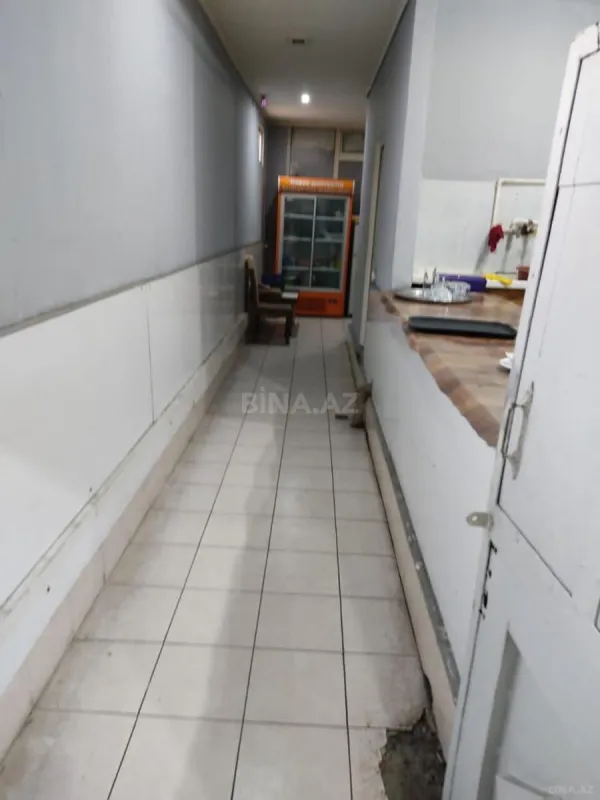 Satılır obyekt 560 m²