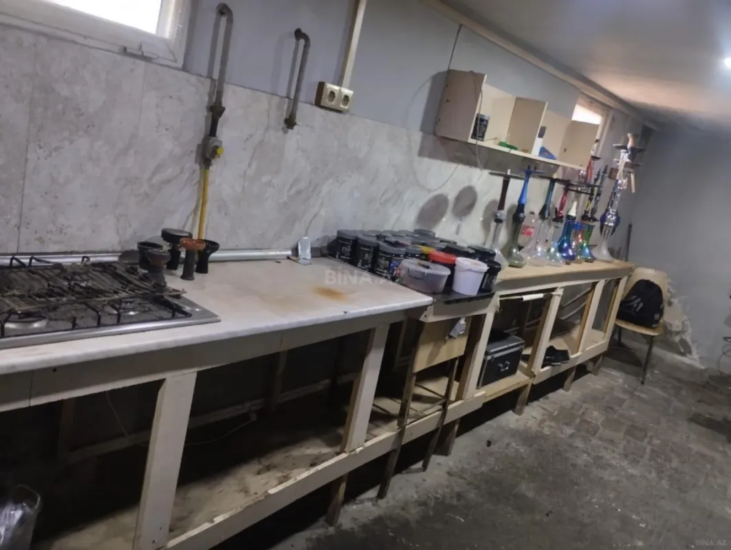 Satılır obyekt 560 m²