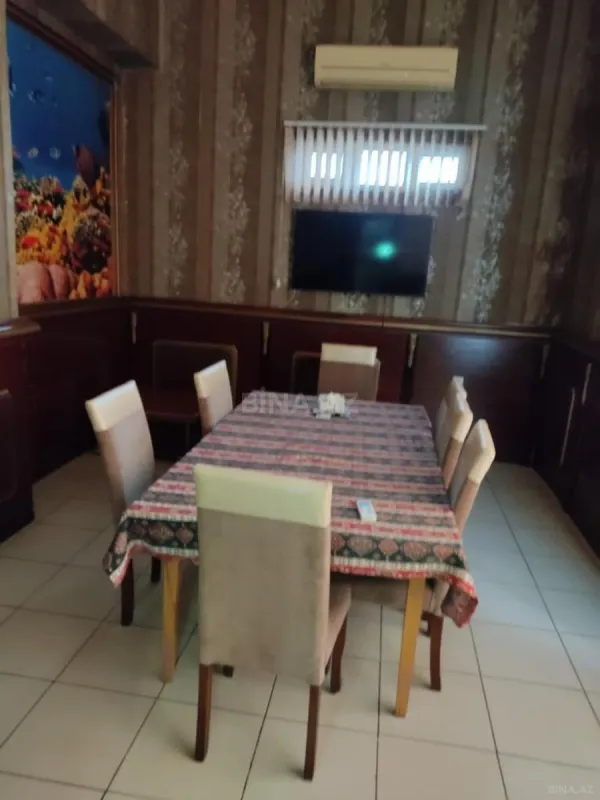 Satılır obyekt 560 m²