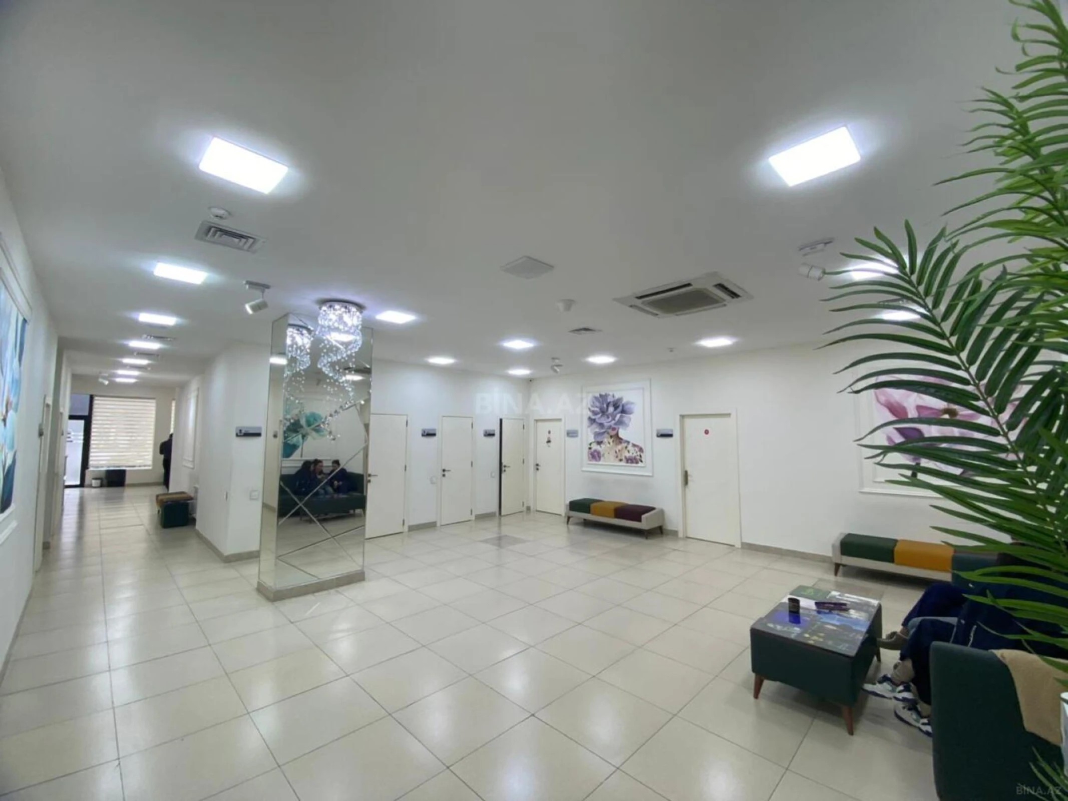 Satılır obyekt 1261 m²