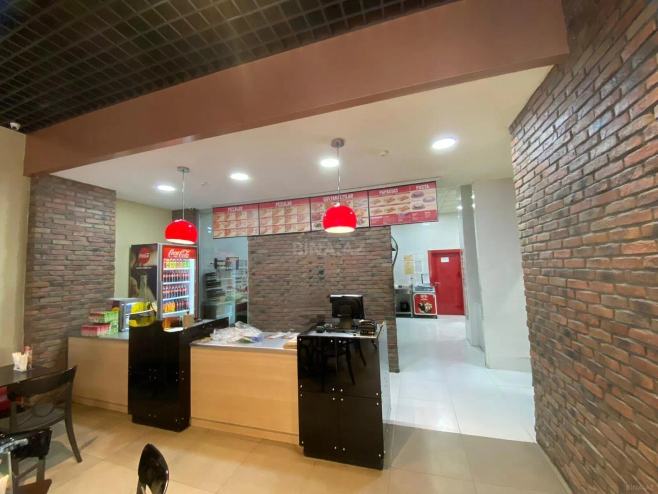 Satılır obyekt 1261 m²