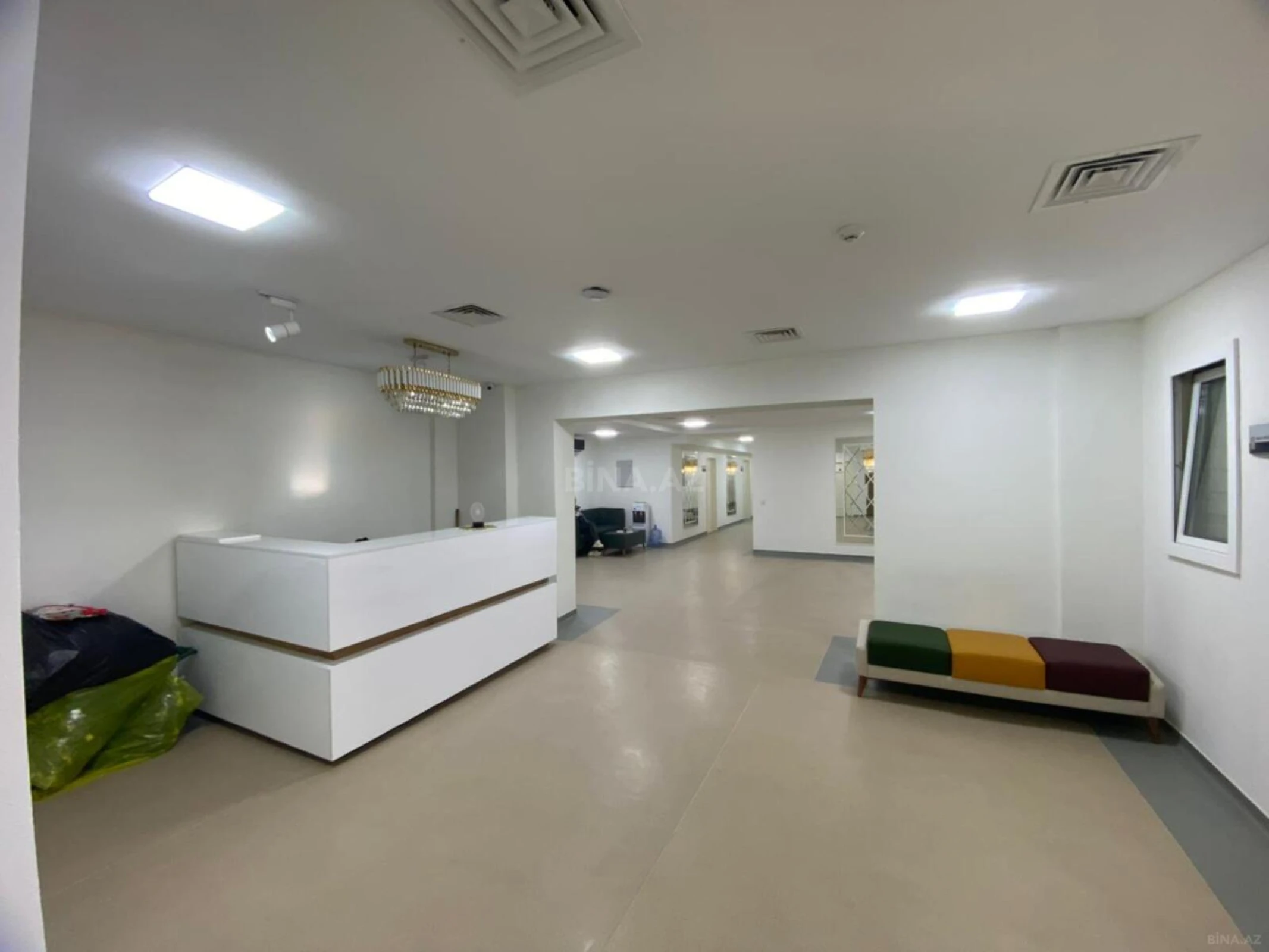 Satılır obyekt 1261 m²