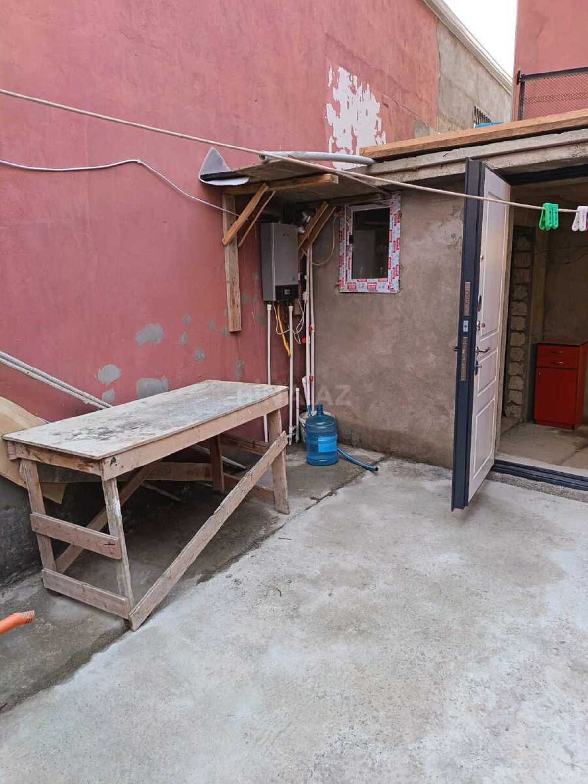 Satılır 5 otaqlı həyət evi 120 m²