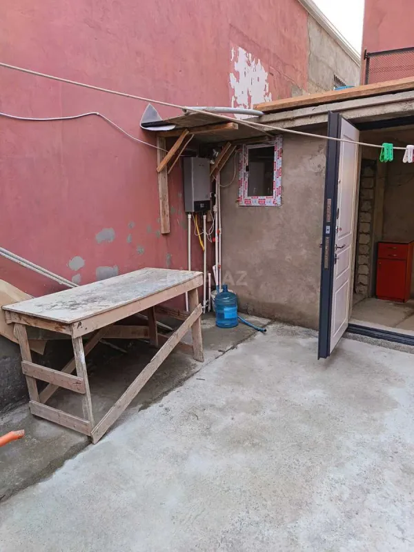 Satılır 5 otaqlı həyət evi 120 m²