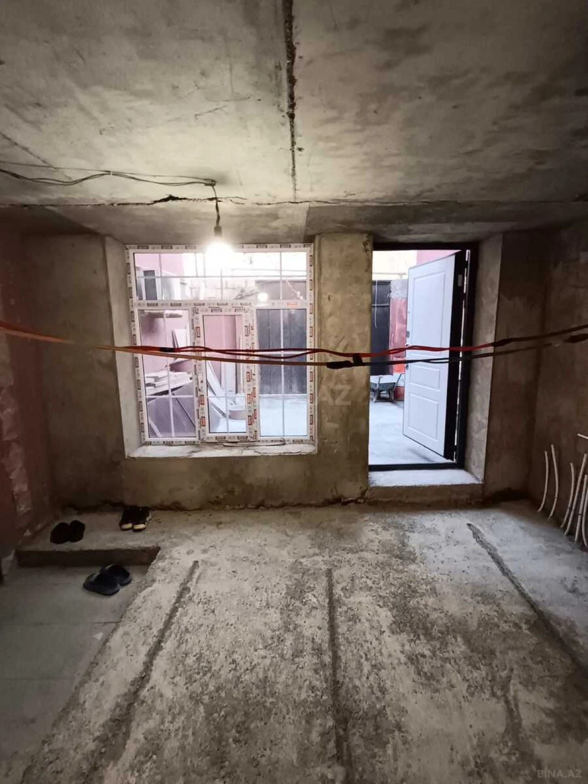 Satılır 5 otaqlı həyət evi 120 m²