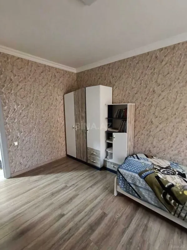 Satılır 5 otaqlı həyət evi 120 m²