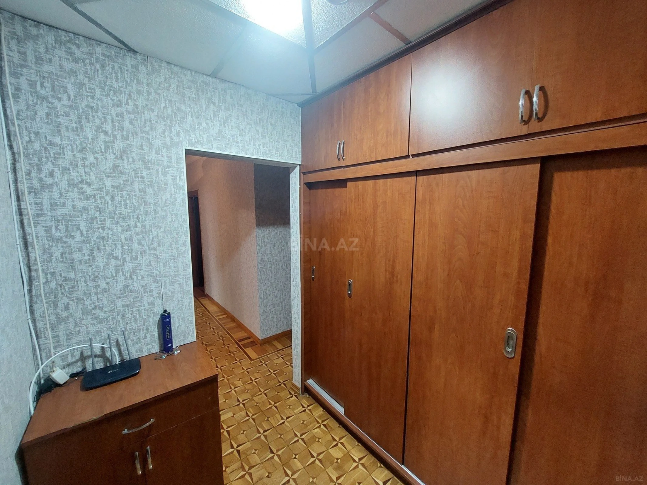 Satılır 5 otaqlı mənzil 133 m²