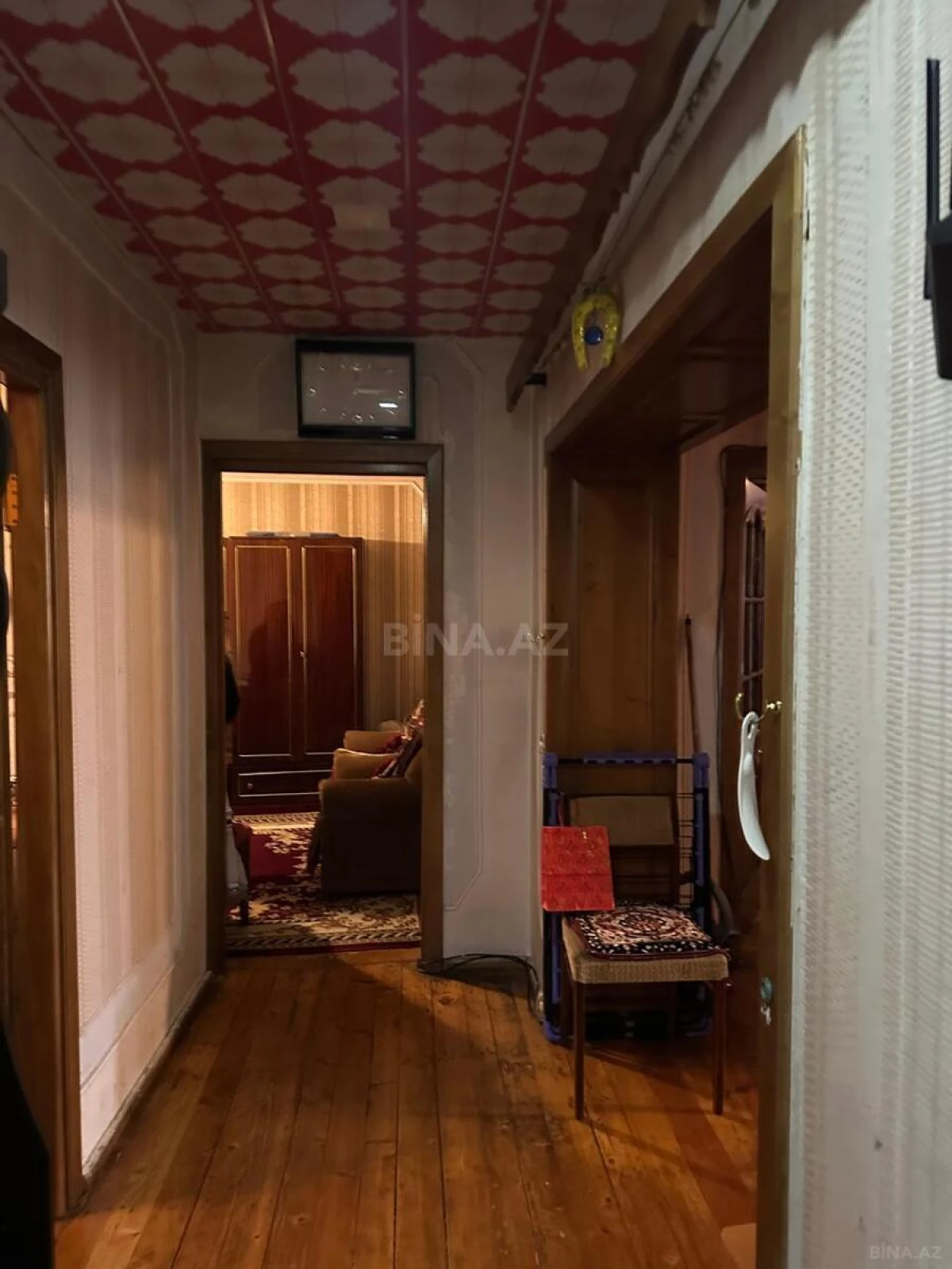 Satılır 4 otaqlı mənzil 90 m²