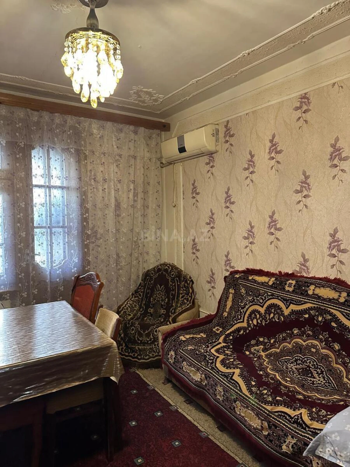 Satılır 4 otaqlı mənzil 90 m²