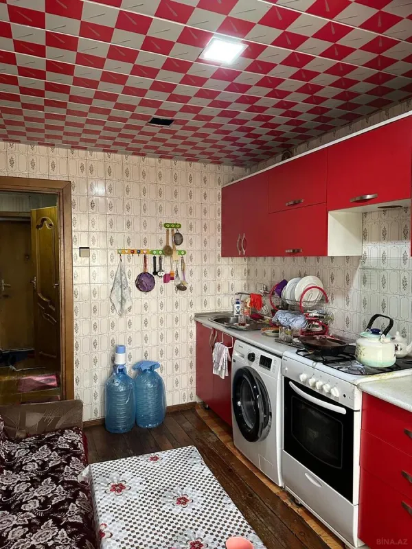 Satılır 4 otaqlı mənzil 90 m²