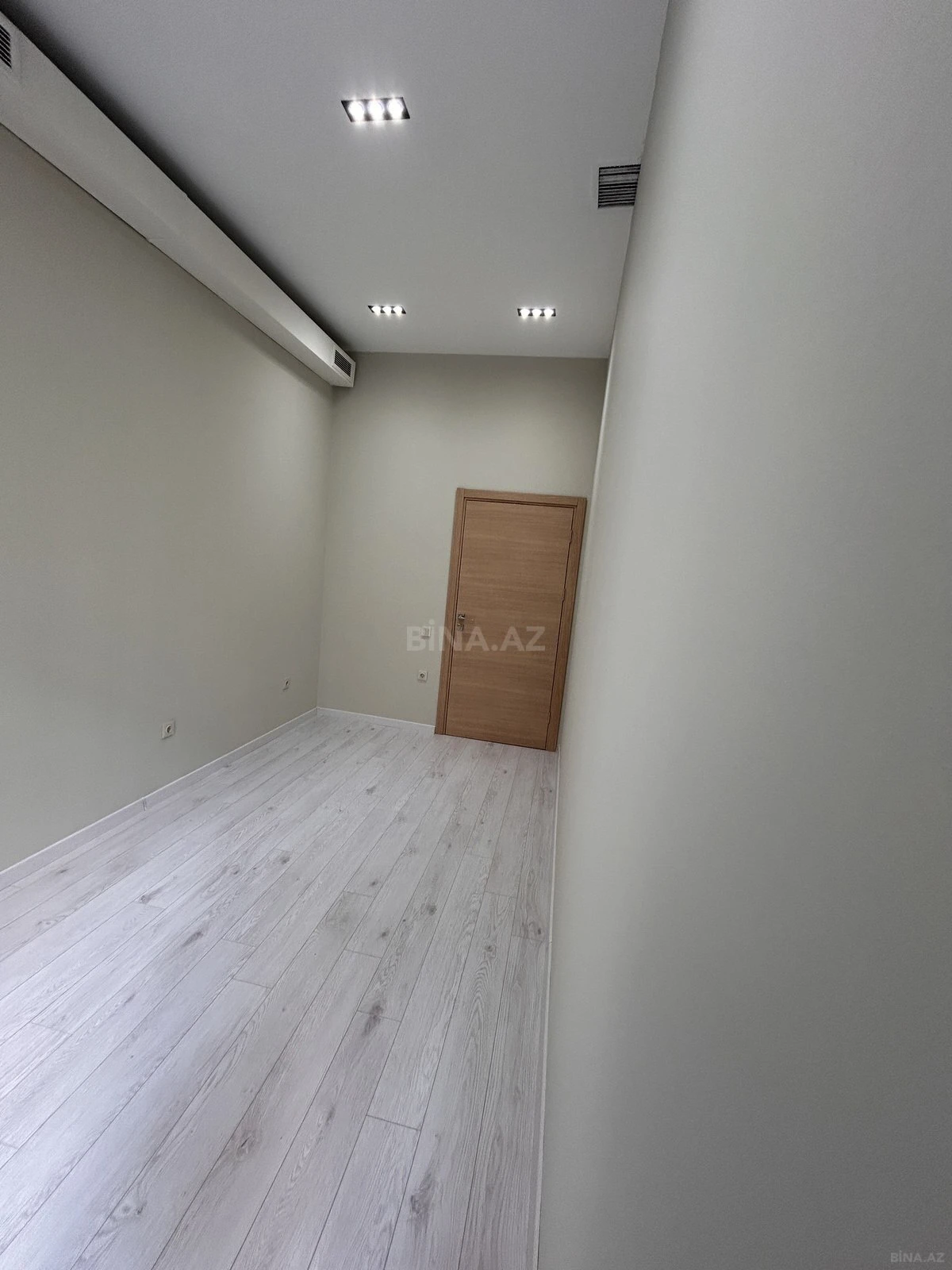 Kirayə verilir obyekt 60 m²