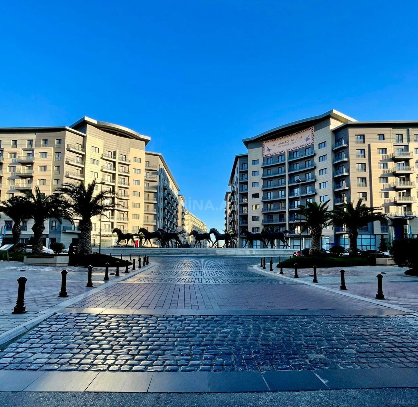 Kirayə verilir 3 otaqlı mənzil 140 m²